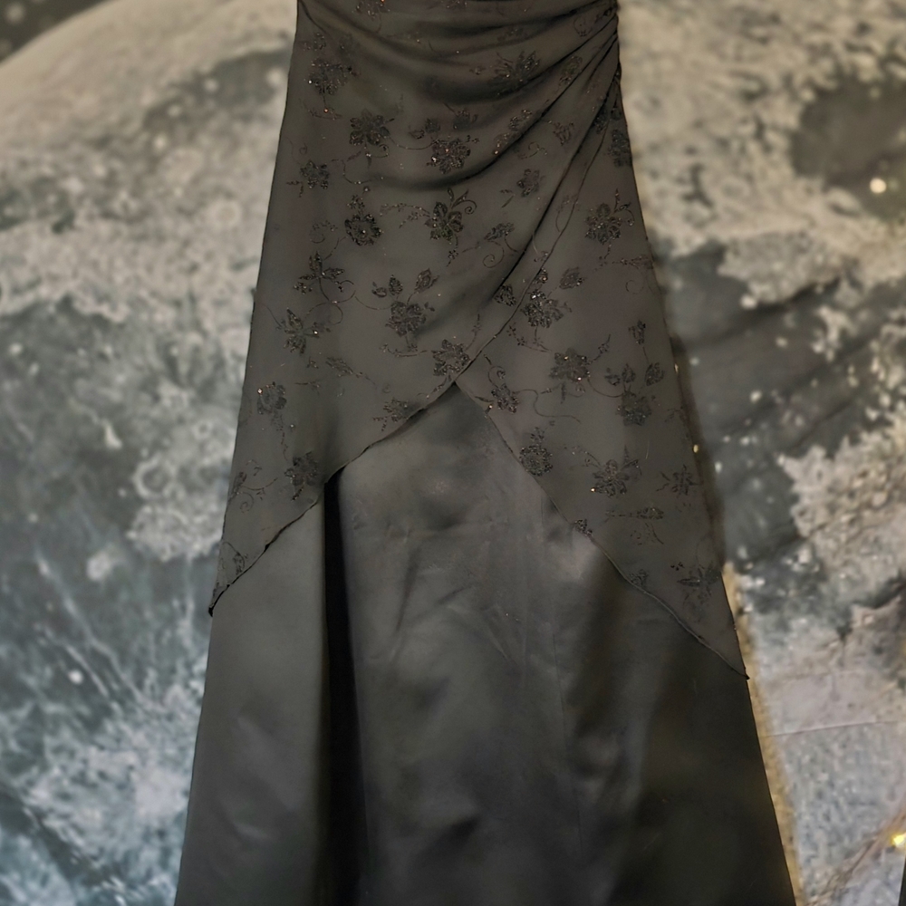 Elegant Black Floral Women's Skirt